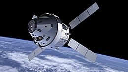Künstlerische Darstellung der Orion mit europäischem Service-Modul im Weltraum.
(Bild: NASA)
