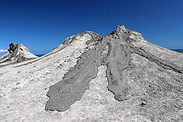 Aktive Schlammvulkane auf der Erde (Bild: CAS/Peter Brosž CC BY-SA 4.0)