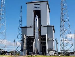 (Foto: SA-CNES-Arianespace-ArianeGroup-Service Optique video CSG)