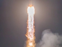 Sojus-2.1b startet mit Meteor-M Nr. 2-3. (Bild: Roskosmos)