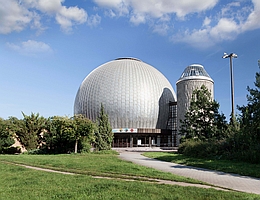 Zeiss-Großplanetarium Aussenansicht. (Bild: SPB / NatalieToczek)