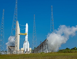 Ariane 6 beim Heißlauftest am 5. September 2023. (Bild: ESA / CNES / ArianeGroup / Arianespace / CSG)