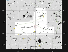 Diese Karte zeigt die Position des Sterns V960 Mon im Sternbild Monoceros (bedeutet Einhorn). Die Darstellung zeigt die meisten Sterne, die unter guten Bedingungen mit dem bloßen Auge sichtbar sind. (Bild: ESO, IAU and Sky & Telescope)