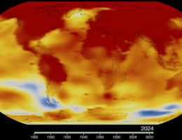 Diese Karte der Erde im Jahr 2024 zeigt Anomalien der globalen Oberflächentemperatur, d. h. wie viel wärmer oder kälter die einzelnen Regionen des Planeten im Vergleich zum Durchschnitt der Jahre 1951 bis 1980 waren. Normale Temperaturen sind in Weiß dargestellt, überdurchschnittliche Temperaturen in Rot und Orange und unterdurchschnittliche Temperaturen in Blau. (Bild: NASA's Scientific Visualization Studio)